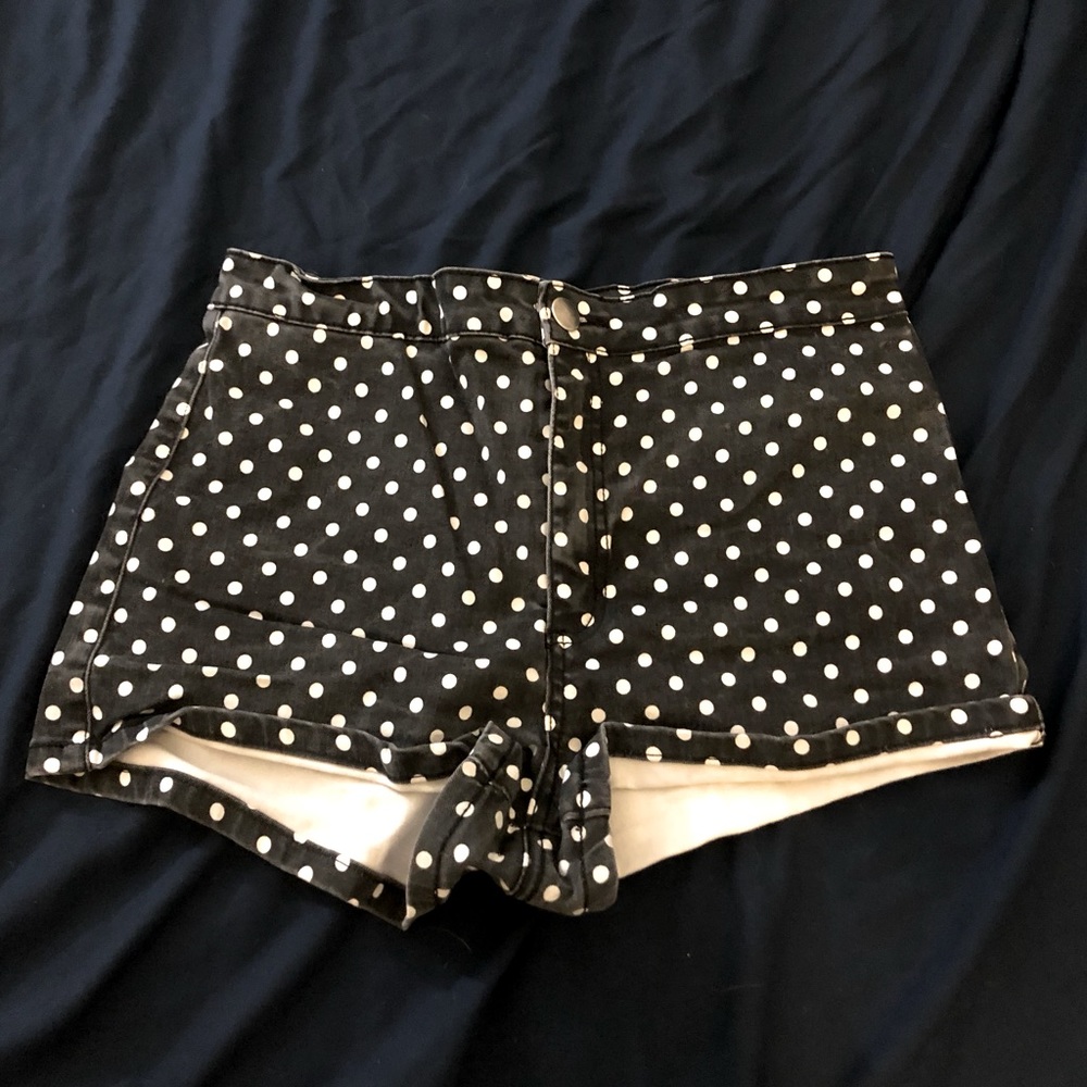 Black with white polka dot shorts